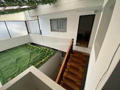 Casa de 5 alcobas en venta en La Estradita, Bogotá, 361 m² · foto 13 de 17