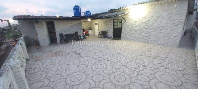 Casa de 5 alcobas en venta en Olaya, Bogotá, 390 m² · foto 16 de 20