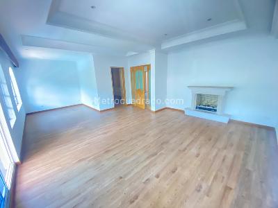 Casa de 5 alcobas en venta en Guarigua, Cajicá, 482 m² · foto 12 de 20