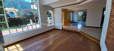 Casa de 5 alcobas en venta en Guarigua, Cajicá, 482 m² · foto 3 de 20