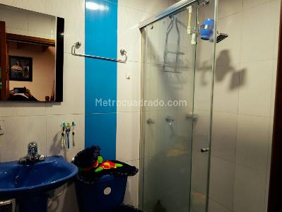 Casa de 5 alcobas en venta en Modelo Norte, Bogotá, 294 m² · foto 17 de 20