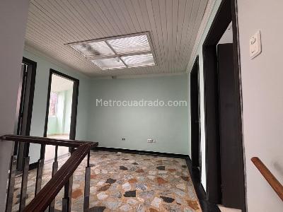 Casa en venta en Normandia, Bogotá · foto 13 de 20