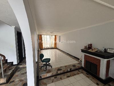 Casa en venta en Normandia, Bogotá · foto 5 de 20