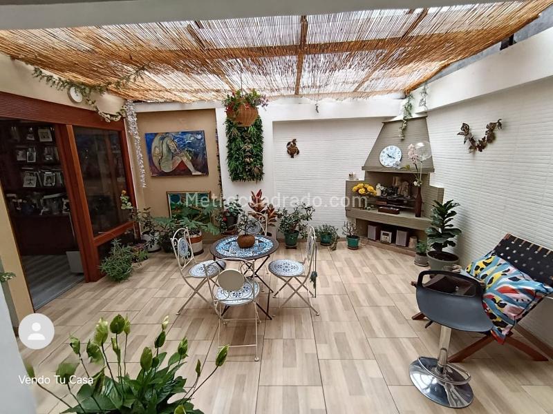 Casa – Bogotá, Barrio La Carolina, Localidad Usaquén - Vista 2