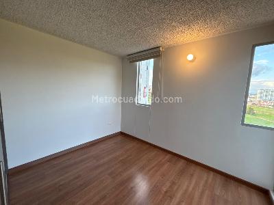 Apartamento de 3 alcobas en venta en El Rodeo, Tunja, 80 m² · foto 3 de 20