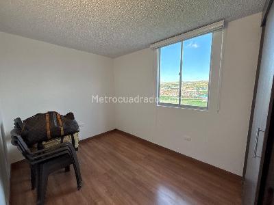 Apartamento de 3 alcobas en venta en El Rodeo, Tunja, 80 m² · foto 6 de 20