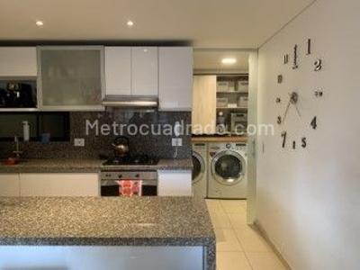 Apartamento de 3 alcobas en venta en Cedritos, Bogotá, 122 m² · foto 17 de 20
