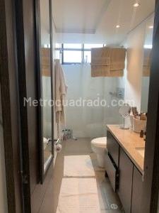 Apartamento de 3 alcobas en venta en Cedritos, Bogotá, 122 m² · foto 9 de 20