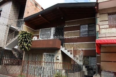 Casas en Venta en La Floresta, Medellín - Vivienda Nueva y Usada