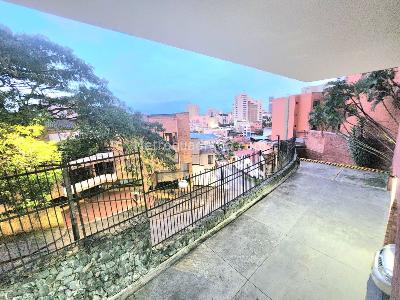 Apartamento de 3 alcobas en venta en Juanambu, Cali, 237 m² · foto 17 de 19
