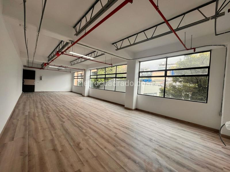 Consultorio en Venta, Antiguo Country, Bogotá D.C. - Więcej