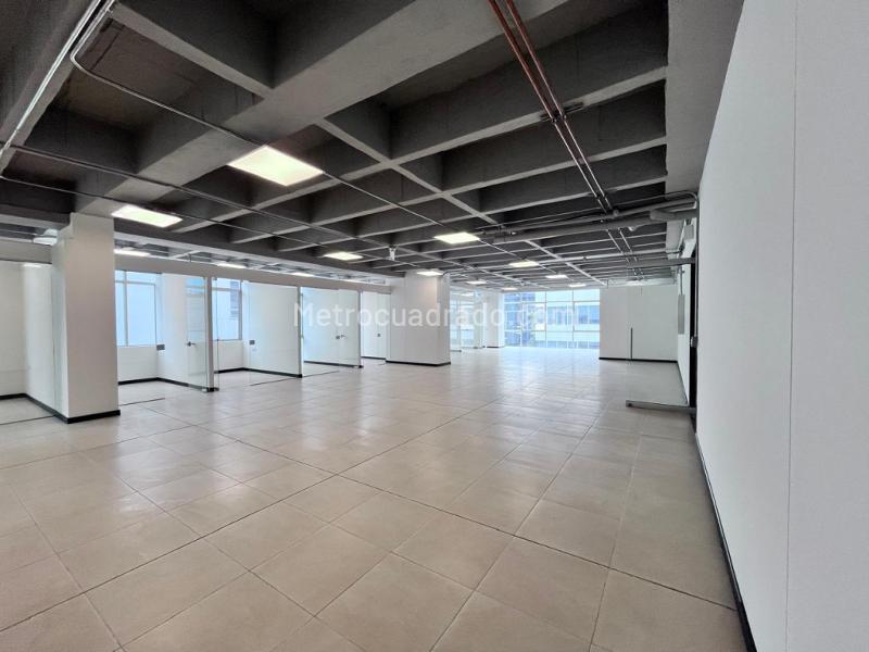 Oficina en Arriendo, Chico Norte, Bogotá D.C. - Vista 2
