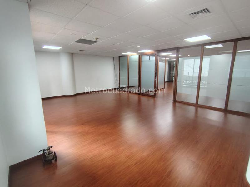 Oficina en Arriendo, Chico Norte, Bogotá D.C. - Widok 2
