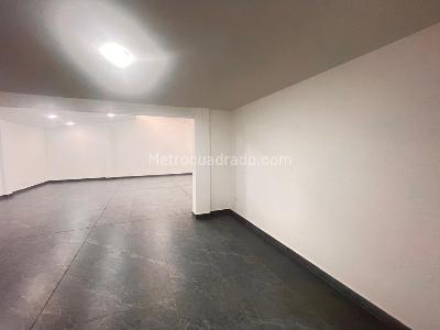 Casa de 5 alcobas en arriendo en Estoril, Bogotá, 434 m² · foto 16 de 20