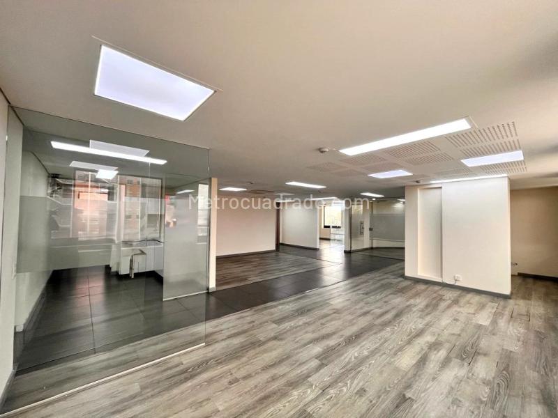 Consultorio en Arriendo, Santa Bibiana, Bogotá D.C. - Vista 3
