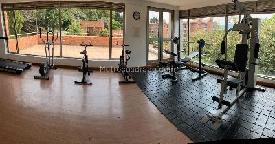 Apartamento de 3 alcobas en venta en Lindaraja, Bogotá, 193 m² · foto 19 de 20