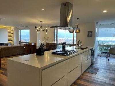 Apartamento de 3 alcobas en venta en Lindaraja, Bogotá, 193 m² · foto 5 de 20