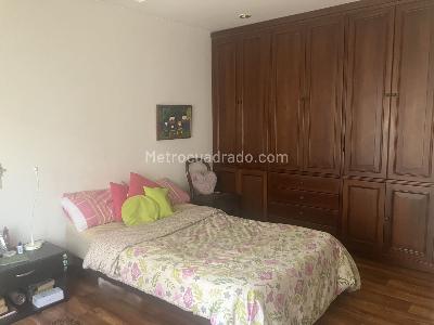 Apartamento de 3 alcobas en venta en Chico Navarra, Bogotá, 164 m² · foto 19 de 20