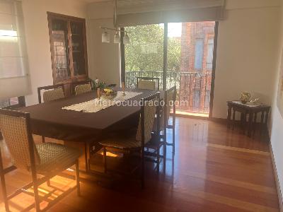 Apartamento de 3 alcobas en venta en Chico Navarra, Bogotá, 164 m² · foto 8 de 20