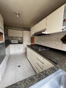 Casa de 4 alcobas en venta en Las Villas Bulevar, Bogotá, 225 m² · foto 11 de 20