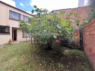Casa de 4 alcobas en venta en Las Villas Bulevar, Bogotá, 225 m² · foto 12 de 20
