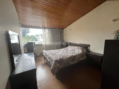 Casa de 4 alcobas en venta en Las Villas Bulevar, Bogotá, 225 m² · foto 18 de 20