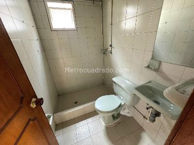 Casa de 5 alcobas en venta en Salitre Greco, Bogotá, 563 m² · foto 18 de 20