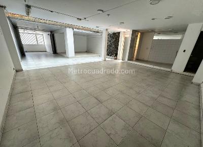 Casa de 5 alcobas en venta en Salitre Greco, Bogotá, 563 m² · foto 6 de 20