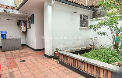 Casa de 5 alcobas en venta en Salazar Gomez, Bogotá, 262 m² · foto 7 de 14
