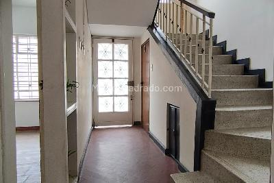 Casa de 5 alcobas en venta en Salazar Gomez, Bogotá, 262 m² · foto 2 de 14
