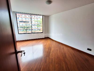 Apartamento en venta en Santa Barbara Central, Bogotá · foto 13 de 19