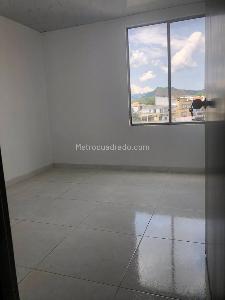 Apartamento en venta en Altos De Corales, Pereira · foto 5 de 14