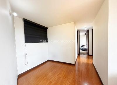 Apartamento en venta en Santa Teresa Calle 168, Bogotá · foto 9 de 14