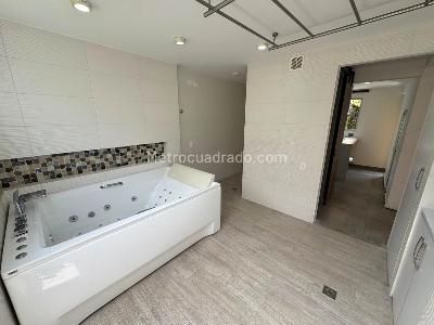 Casa de 3 alcobas en venta en Colina, Bogotá, 133 m² · foto 10 de 20