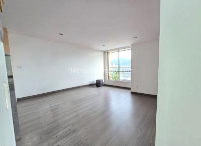 Apartamento en venta en Cedritos, Bogotá · foto 3 de 16
