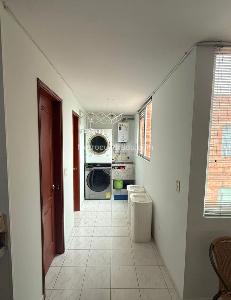 Apartamento de 3 alcobas en venta en La Pola, Ibagué, 188 m² · foto 9 de 19