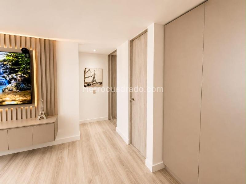 Piso – Bogotá, El Cedro, Localidad Usaquén - Más