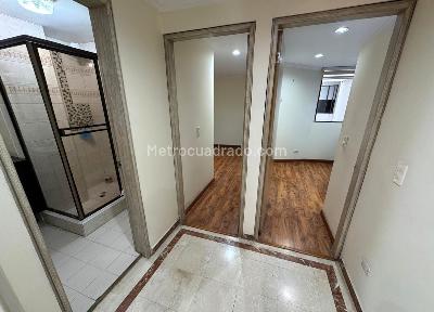 Apartamento de 3 alcobas en venta en Cedritos, Bogotá, 110 m² · foto 8 de 15