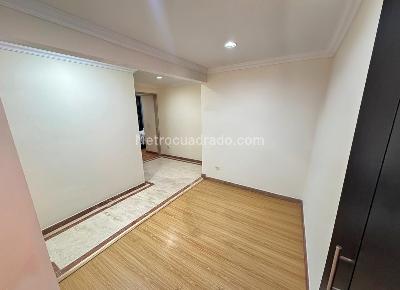 Apartamento de 3 alcobas en venta en Cedritos, Bogotá, 110 m² · foto 7 de 15