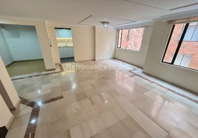 Apartamento de 3 alcobas en venta en Cedritos, Bogotá, 110 m² · foto 1 de 15