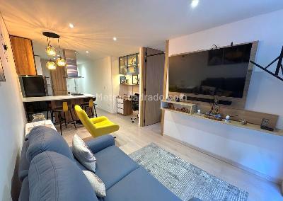Apartamento en venta en Cedritos, Bogotá · foto 2 de 13