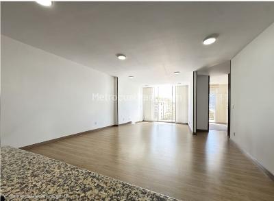 Apartamento en venta en Belmira, Bogotá · foto 2 de 19