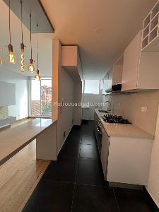 Apartamento en venta en Cedritos, Bogotá · foto 4 de 19