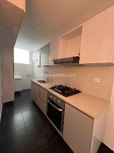 Apartamento en venta en Cedritos, Bogotá · foto 6 de 19