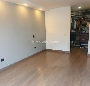 Apartamento de 3 alcobas en venta en Contador Cedritos, Bogotá, 121 m² · foto 8 de 14