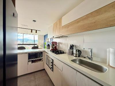 Apartamento en venta en Cedritos, Bogotá · foto 7 de 18