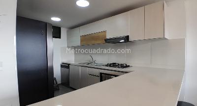 Apartamento de 3 alcobas en venta en Cedritos, Bogotá, 101 m² · foto 4 de 11