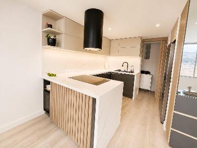 Apartamento de 3 alcobas en venta en Cedritos, Bogotá, 105 m² · foto 3 de 18