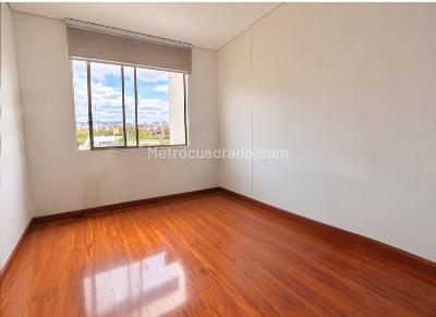 Apartamento en venta en Nueva Autopista, Bogotá · foto 12 de 17