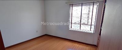 Apartamento de 3 alcobas en venta en Cedritos, Bogotá, 115 m² · foto 7 de 12